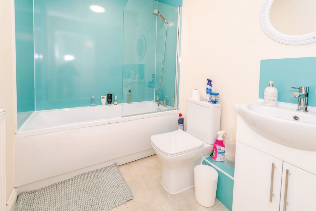 Additional image 10 of 2 bed flat for saleThe Dell, Southampton SO15