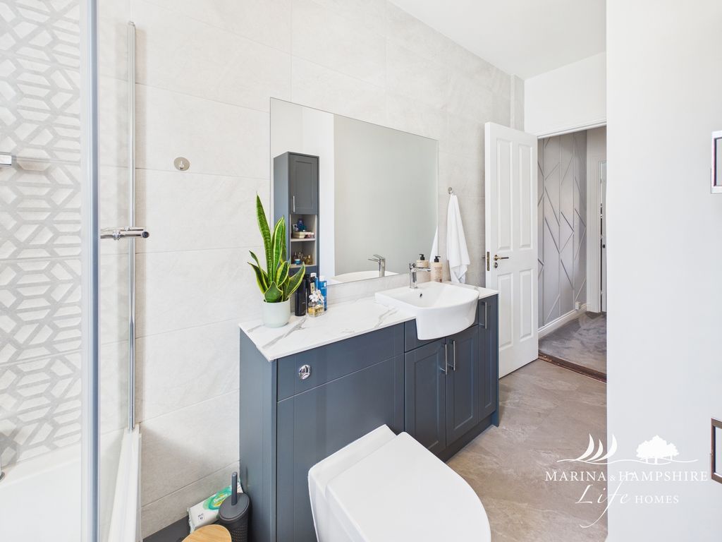 Additional image 17 of 4 bed town house for saleBryher Island, Port Solent PO6