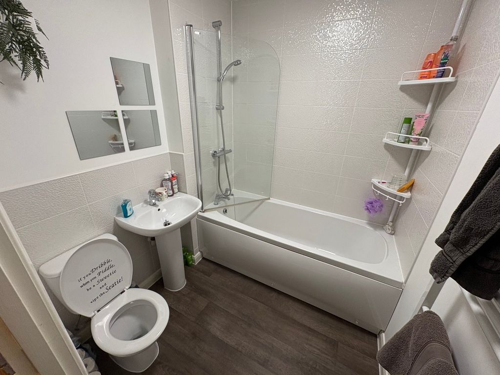 Additional image 9 of 2 bed detached bungalow for saleHarris Drive, Houghton-On-The-Hill, Leicester LE7