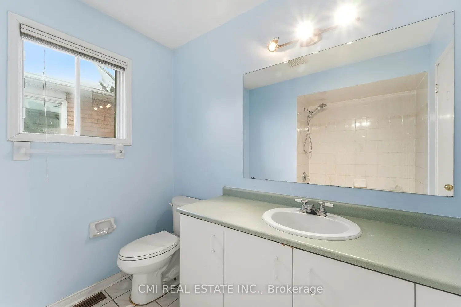 Additional image 13 of 128 Toba Crescent