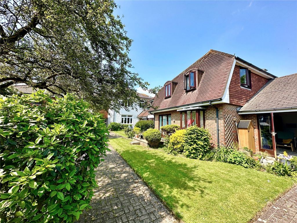 Additional image 10 of 1 bed flat for saleBelmore Lane, Lymington, Hampshire SO41