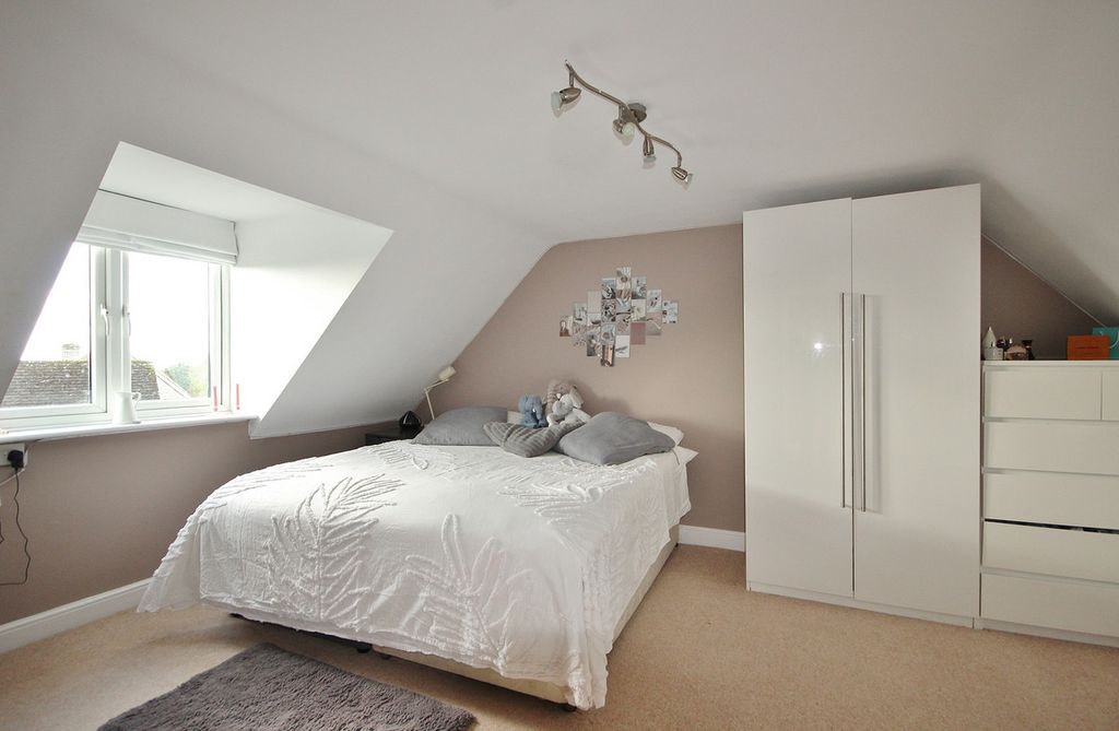 Additional image 14 of 6 bed detached house for saleSherbourne Road, Witney OX28