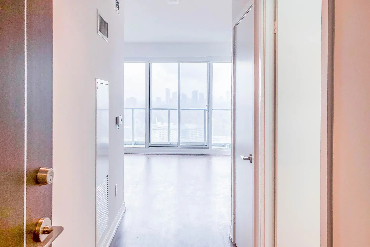 Additional image 11 of 117 Mcmahon Drive 2901