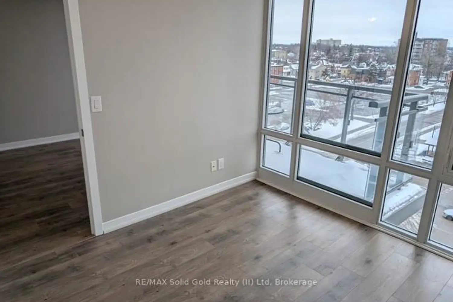 85 Duke Street 703 photo 5