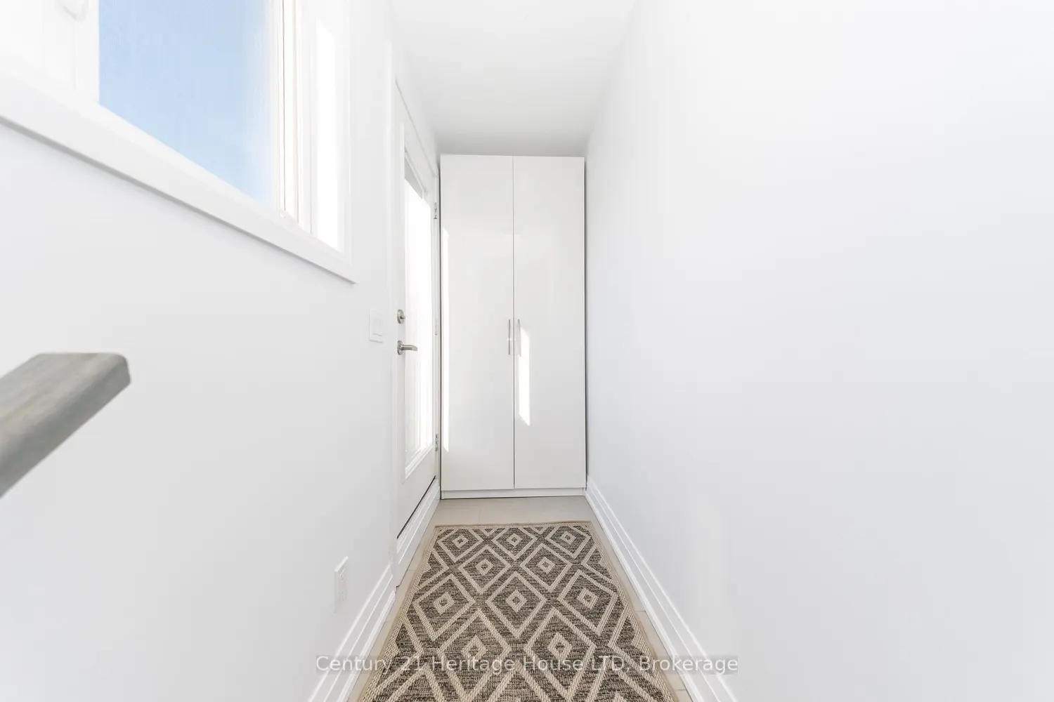 Additional image 12 of 39 Robinson Street 8
