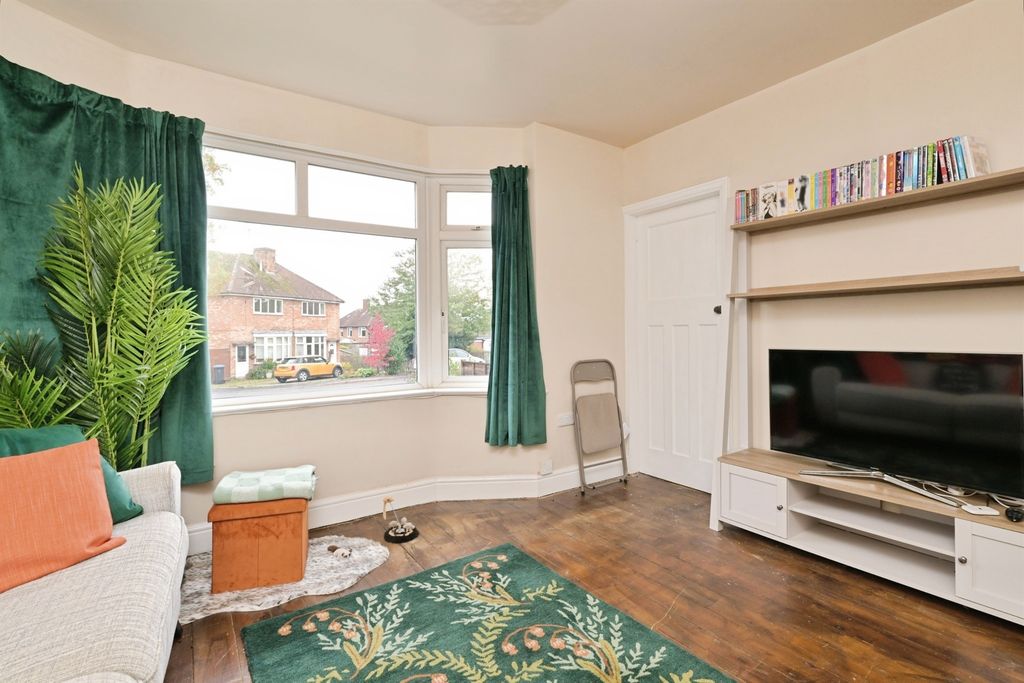 Additional image 12 of 3 bed semi-detached house for saleCrescent Close, Market Harborough LE16