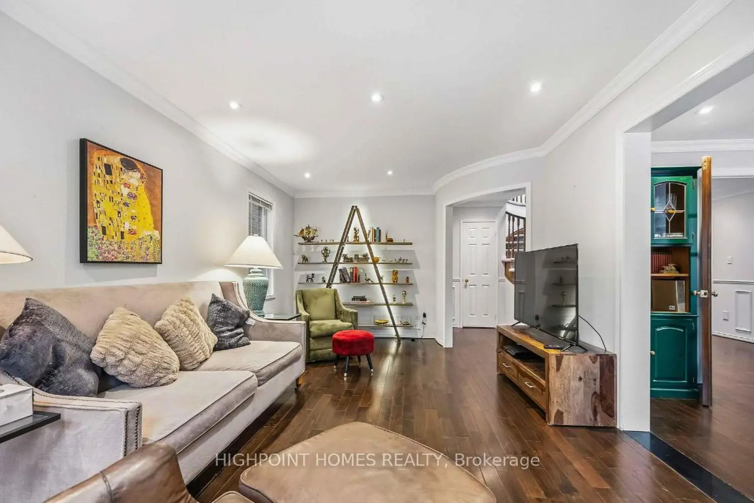Additional image 3 of 903 Alanbury Crescent