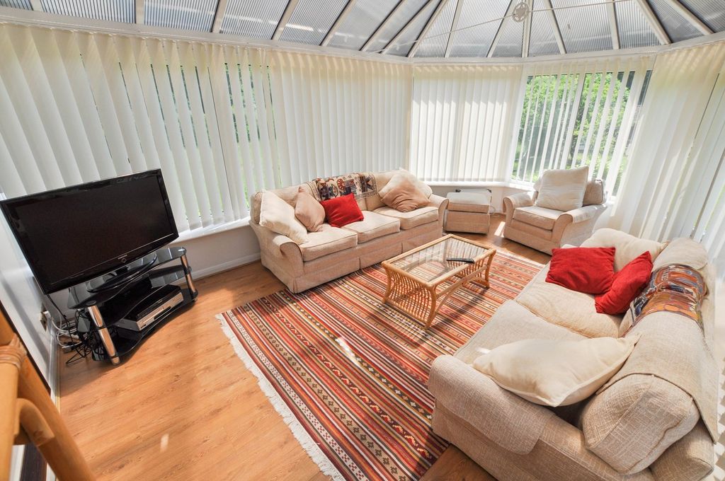 Additional image 5 of 3 bed detached house for saleLonnen Road, Wimborne BH21