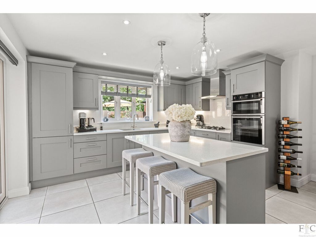 Additional image 16 of 6 bed detached house for saleAlbert Close, Gilmorton LE17