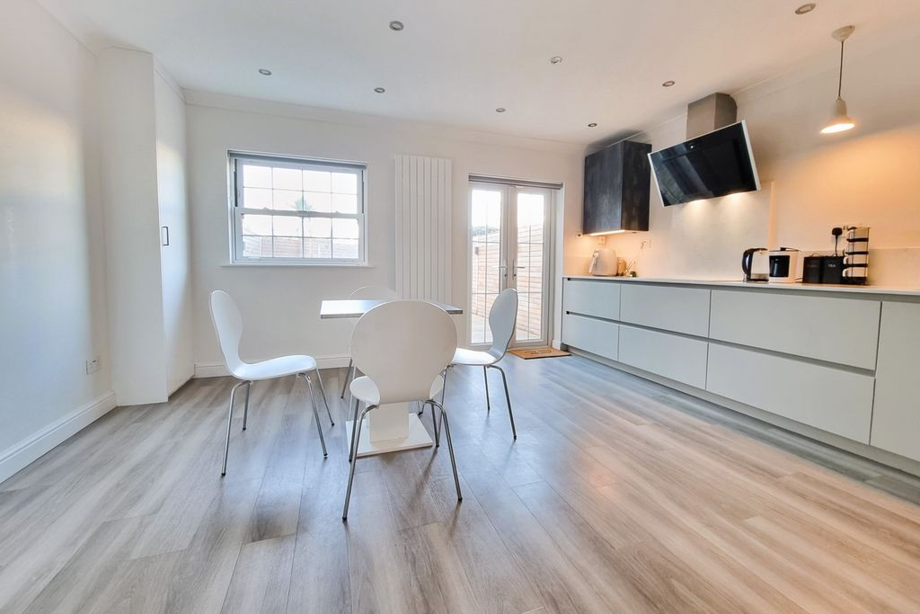 Additional image 5 of 3 bed town house for saleOld Portsmouth, Hampshire PO1