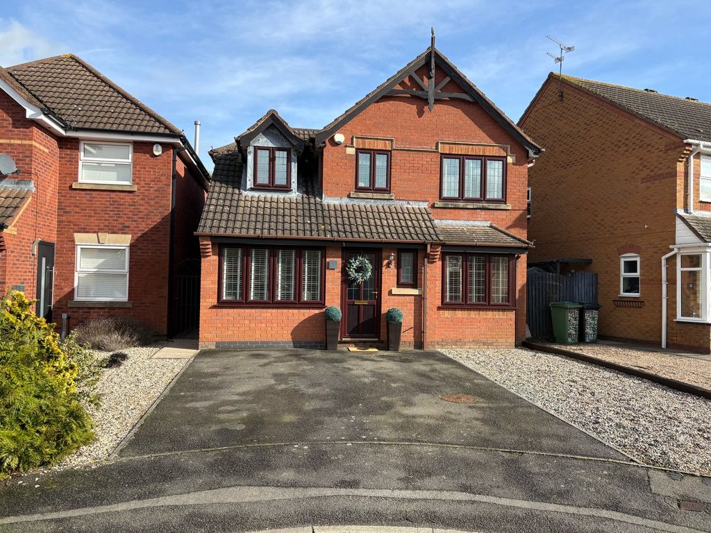 3 bed detached house for saleGlean Close, Broughton Astley, Leicester LE9