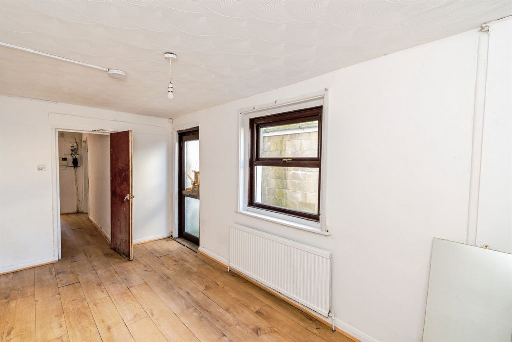 Additional image 6 of 5 bed terraced house for saleNorthumberland Road, Southampton SO14