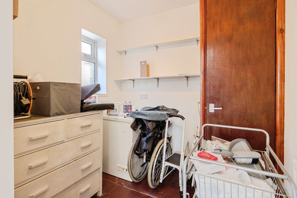 Additional image 9 of 3 bed semi-detached house for saleGracedieu Road, Loughborough LE11