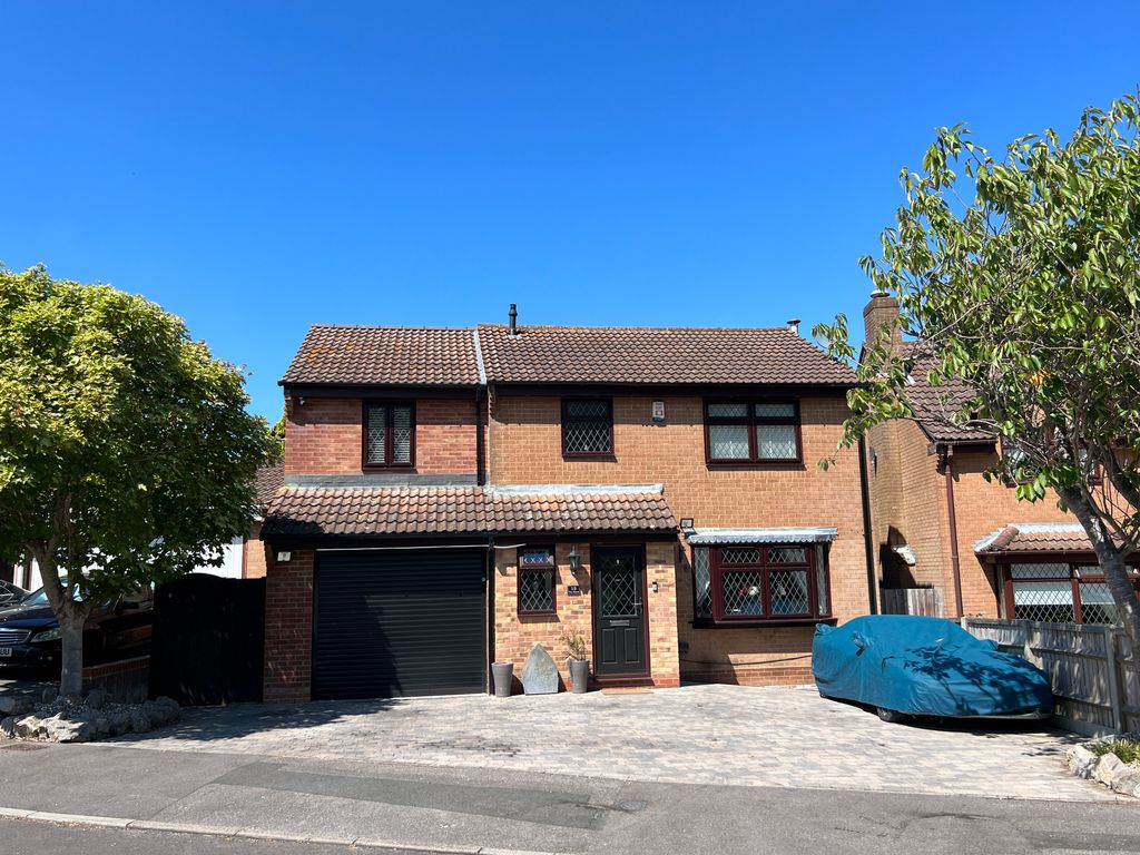 6 bed detached house for saleWindermere Road, West End SO18