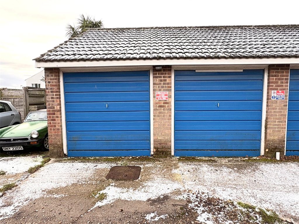 Additional image 13 of 3 bed semi-detached house for saleHill Lane, Bassett, Southampton, Hampshire SO15