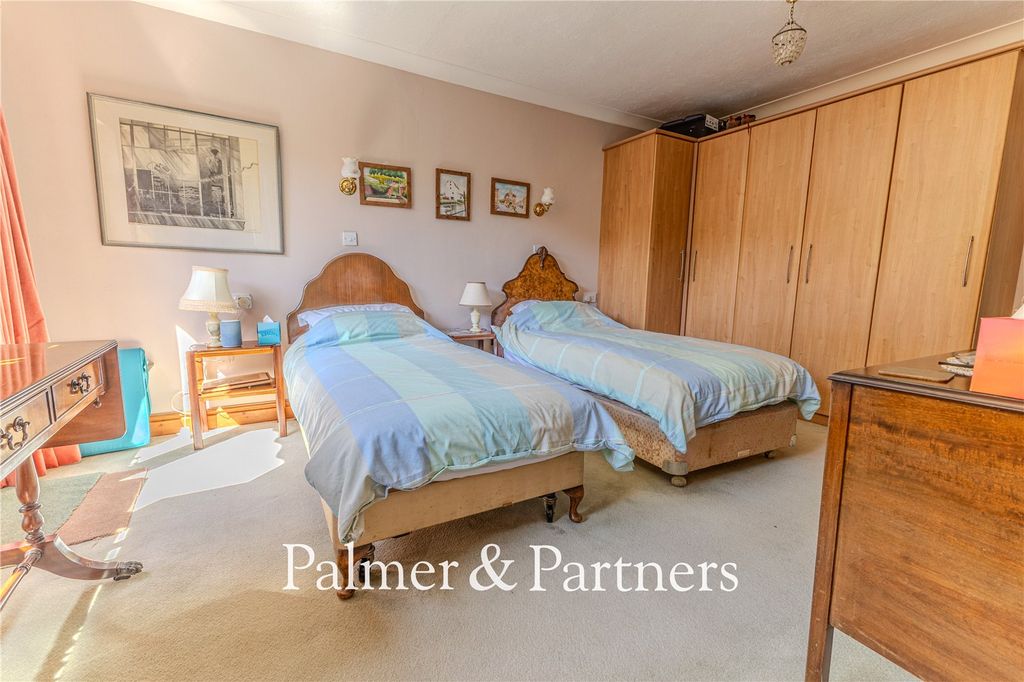 Additional image 14 of 3 bed bungalow for saleWestholme Close, Woodbridge, Suffolk IP12