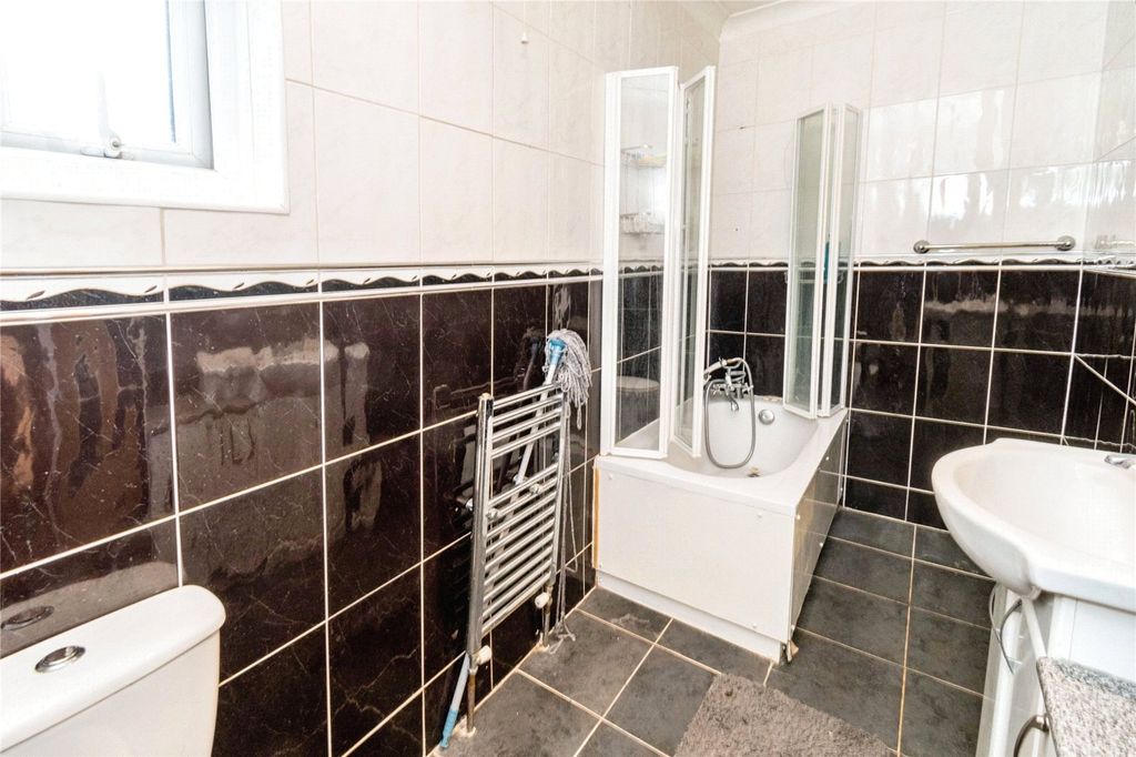 Additional image 11 of 3 bed detached house for saleEastfield Road, Southampton, Hampshire SO17