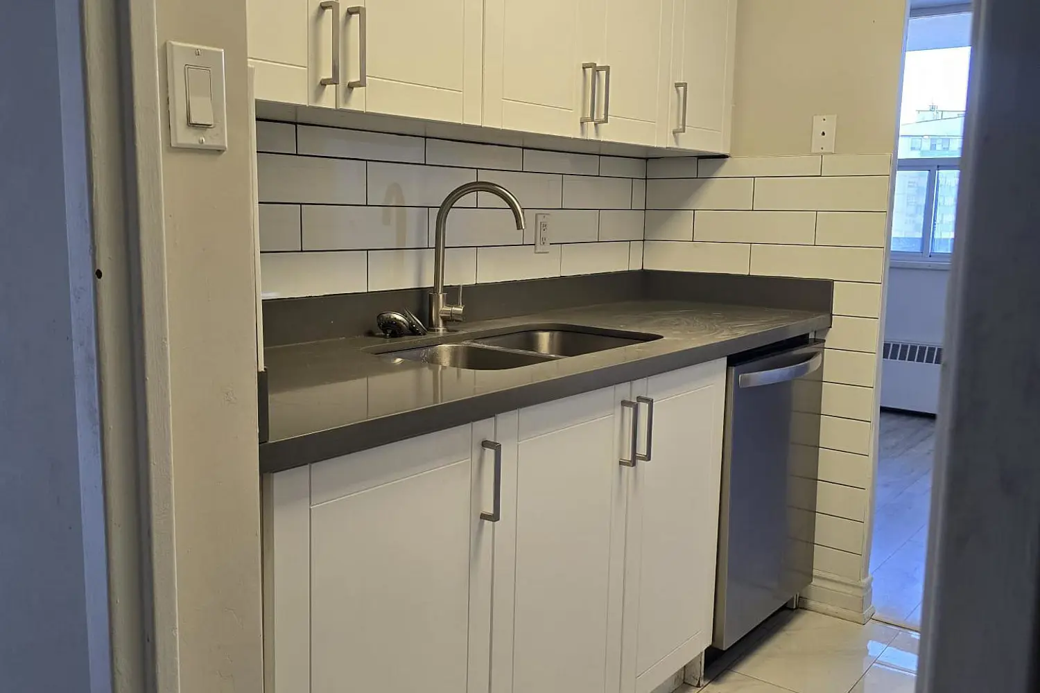 Additional image 10 of 1455 Lawrence Avenue 1004