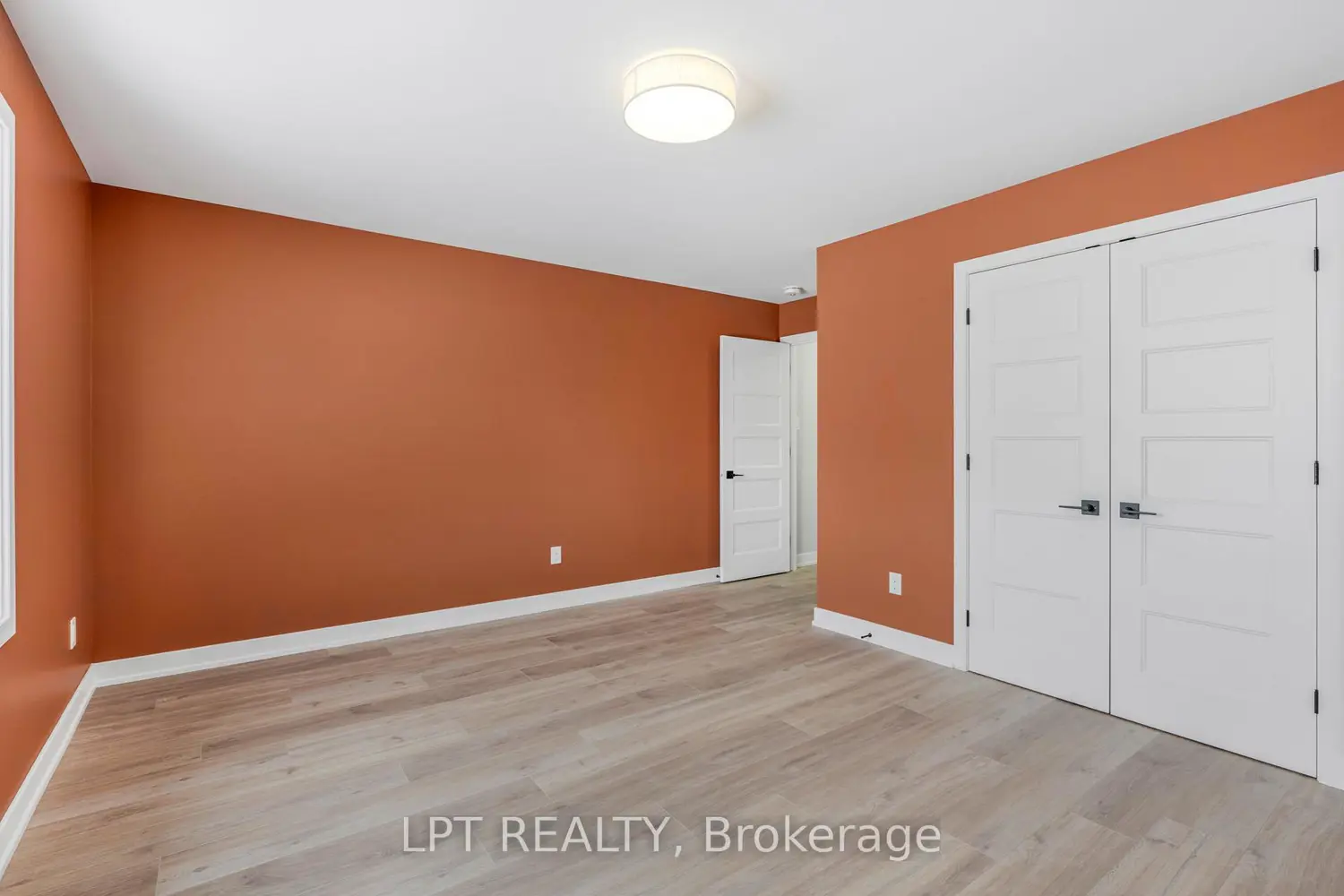 Additional image 18 of 965 Katia Street