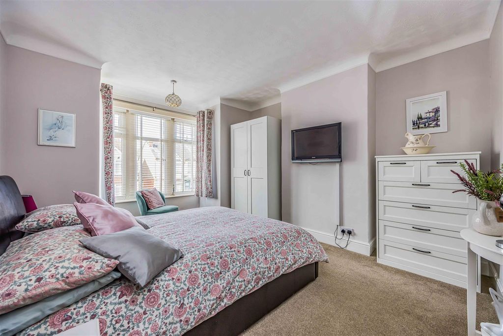 Additional image 4 of 3 bed semi-detached house for saleBaffins Road, Portsmouth PO3