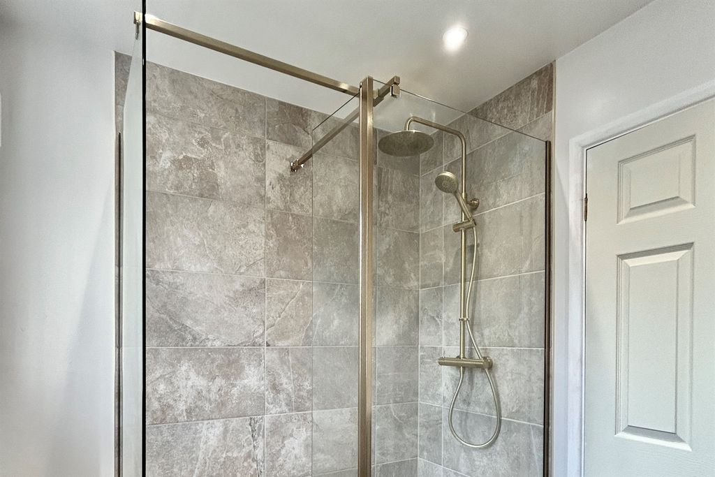 Additional image 19 of 3 bed detached house for saleFinch Way, Narborough, Leicester LE19