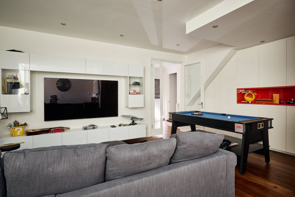 Additional image 14 of 5 bed detached house for saleDenbigh Gardens, Richmond TW10
