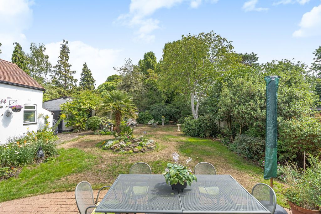 Additional image 16 of 4 bed detached house for saleStation Crescent, Ashford TW15