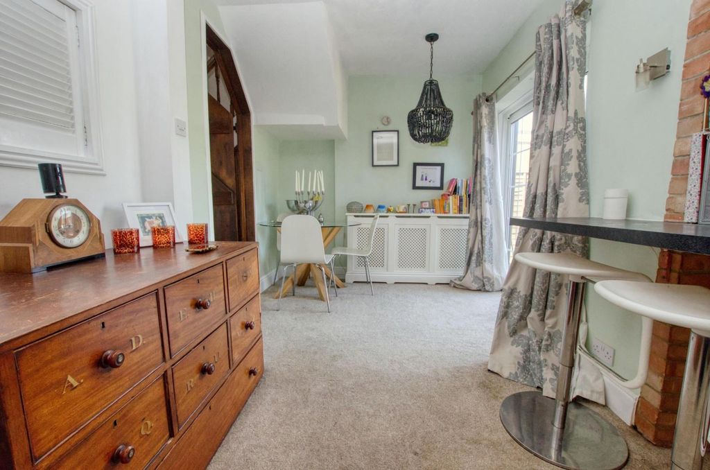 Additional image 6 of 3 bed semi-detached house for saleCornwall Road, Southampton SO18