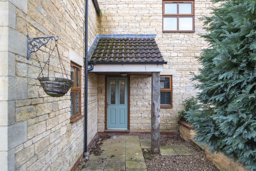 Additional image 23 of 4 bed detached house for saleNewton Way, Woolsthorpe By Colsterworth, Grantham NG33