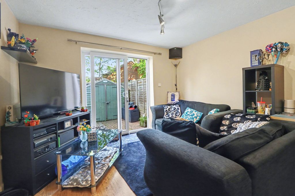 Additional image 2 of 1 bed flat for saleClover Way, Hedge End SO30