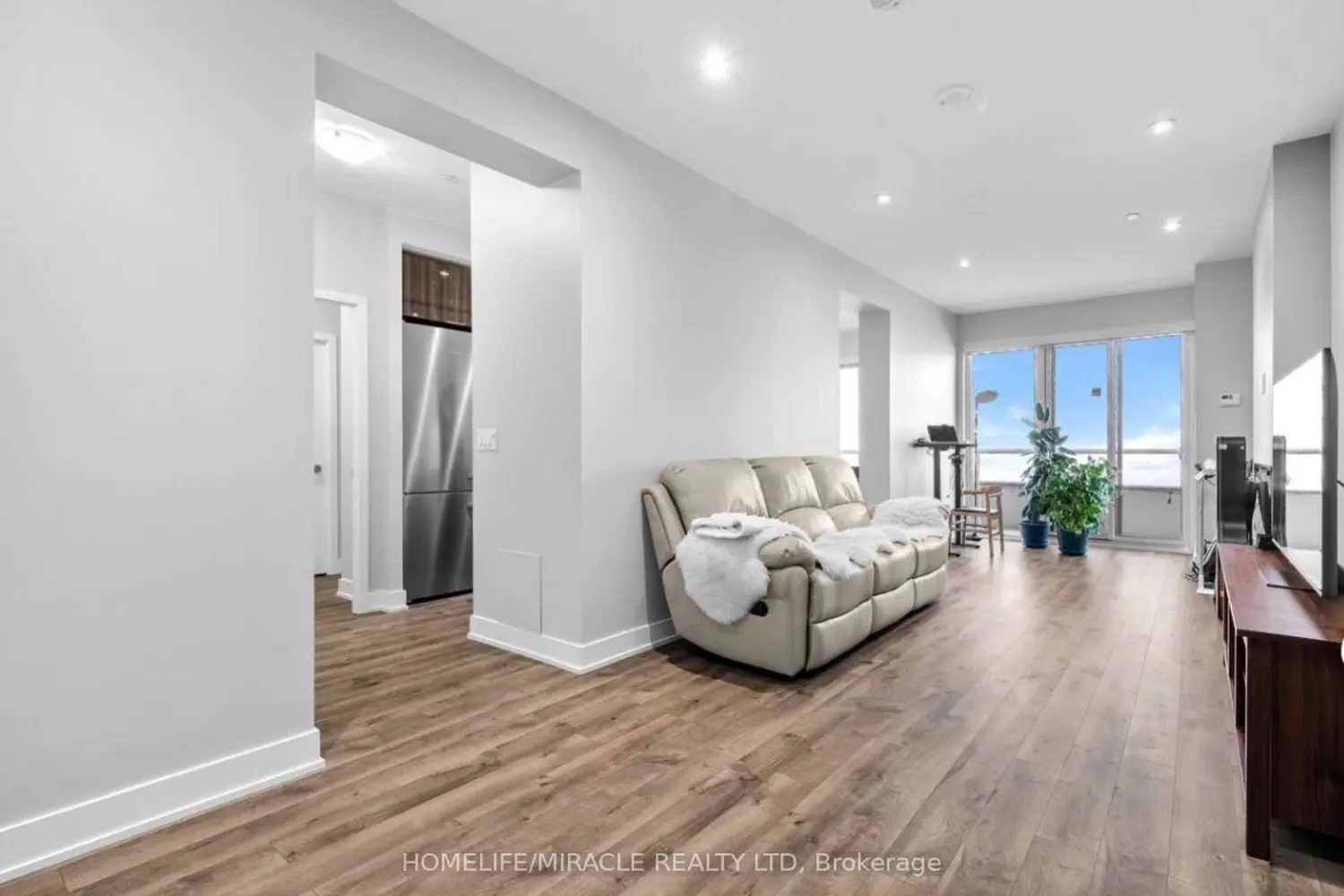 Additional image 4 of 20 Shore Breeze Drive # 4804
