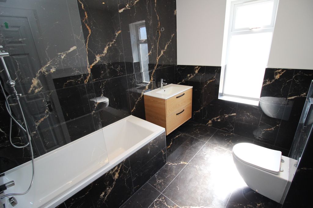 Additional image 7 of 4 bed detached bungalow for saleDonnington Road, Worcester Park KT4