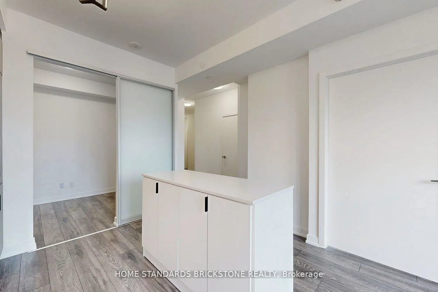 Additional image 9 of 8888 Yonge Street 321
