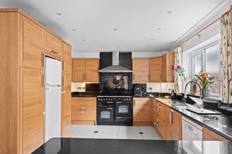 Additional image 8 of 5 bed detached house for saleKingsmead Avenue, Worcester Park KT4