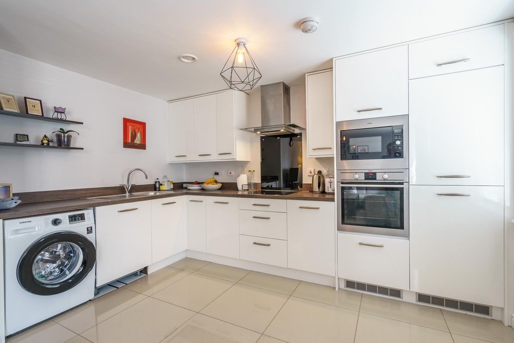 Additional image 5 of 2 bed flat for saleMiller Road, Water Lane, York YO30