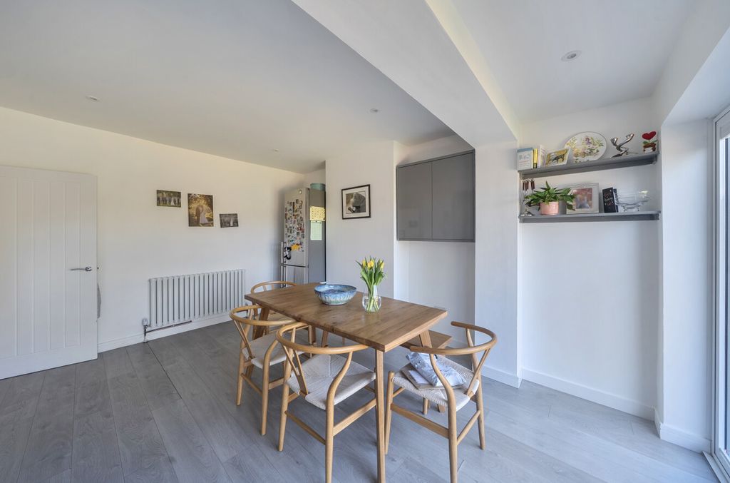Additional image 10 of 3 bed semi-detached house for saleMerton Road, Highfield, Southampton, Hampshire SO17