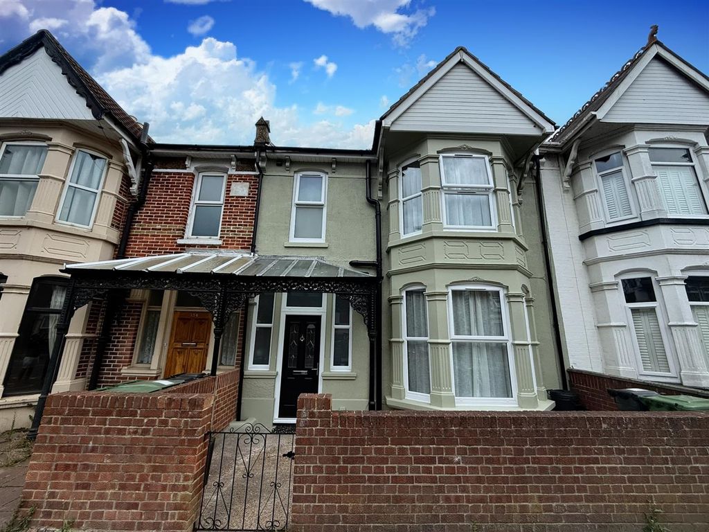 Additional image 8 of 5 bed terraced house for saleGladys Avenue, Portsmouth PO2