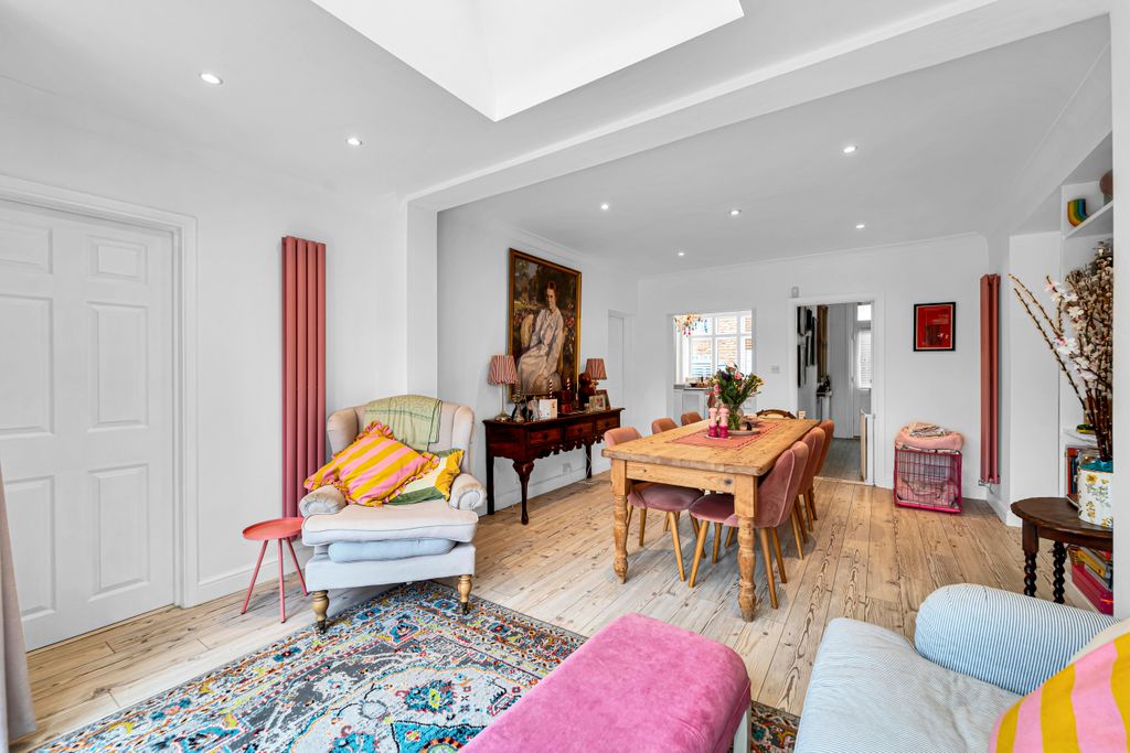 Additional image 18 of 3 bed detached house for saleWarwick Road, Ashford TW15
