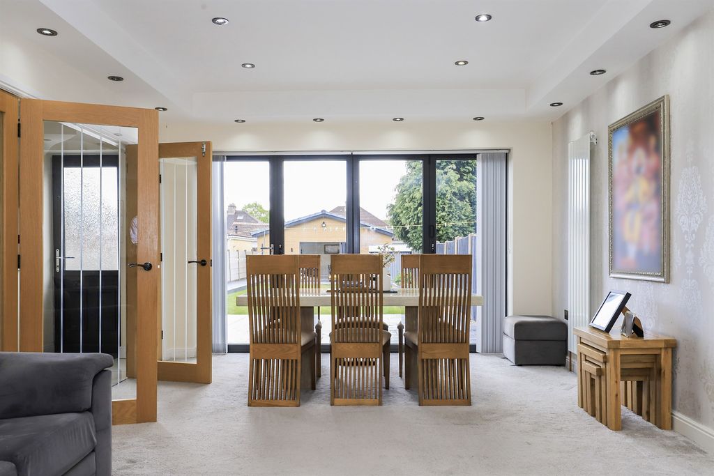 Additional image 6 of 4 bed semi-detached house for saleHonor Avenue, Goldthorn Park, Wolverhampton WV4