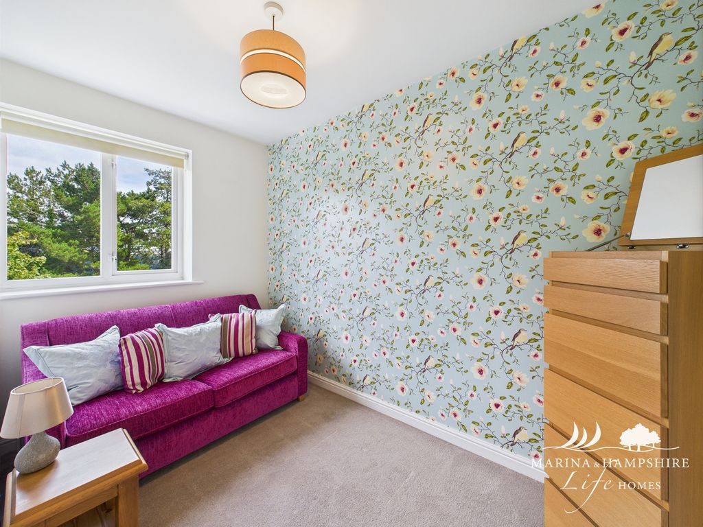 Additional image 12 of 3 bed terraced house for saleTintagel Way, Port Solent PO6