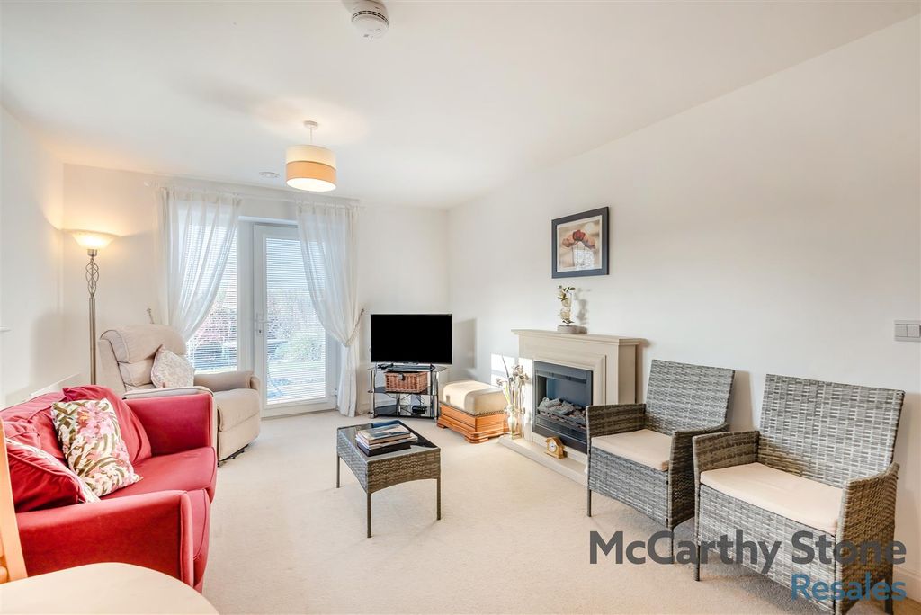 Additional image 4 of 2 bed semi-detached bungalow for saleGibson Court, Tattershall Road Woodhall Spa, Lincolnshire LN10