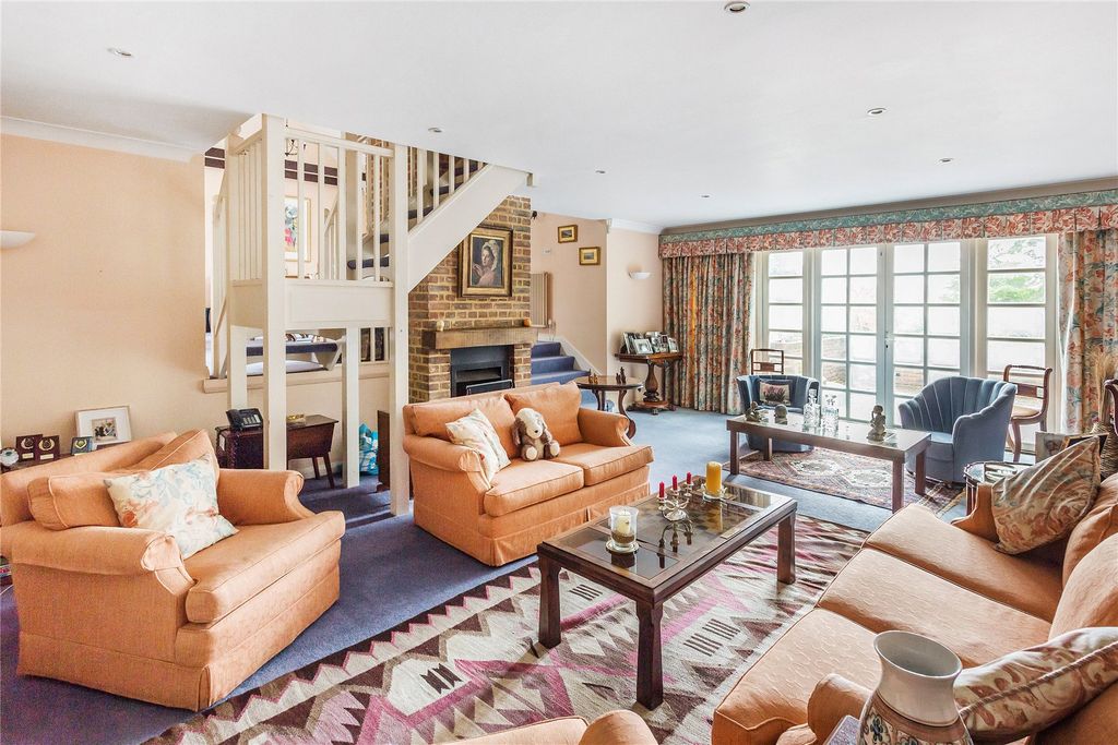 Additional image 5 of 5 bed detached house for saleHook Heath, Surrey GU22
