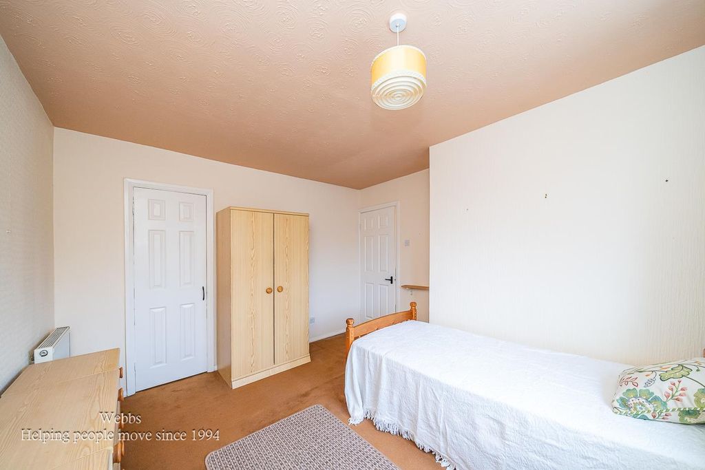 Additional image 22 of 3 bed property for saleHighgrove Close, Willenhall WV12