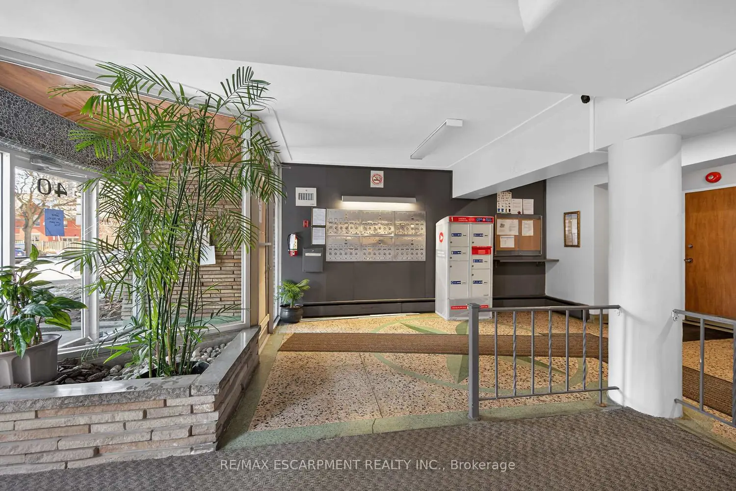 Additional image 18 of 40 Robinson Street 209