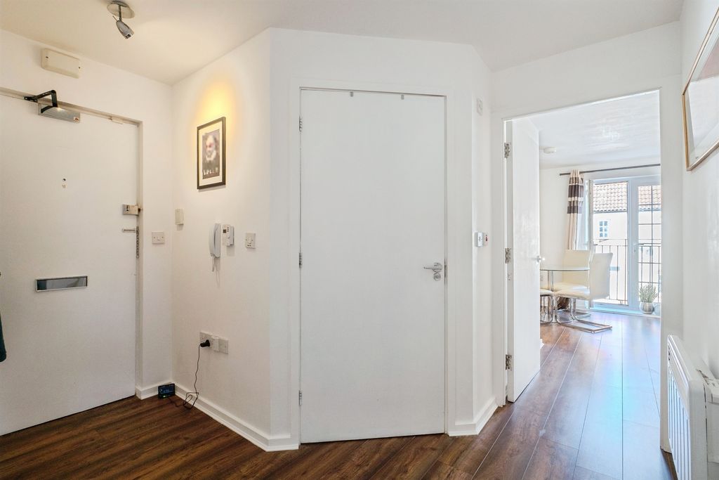 Additional image 5 of 2 bed flat for saleCobble Close, Barrow Upon Soar, Loughborough LE12