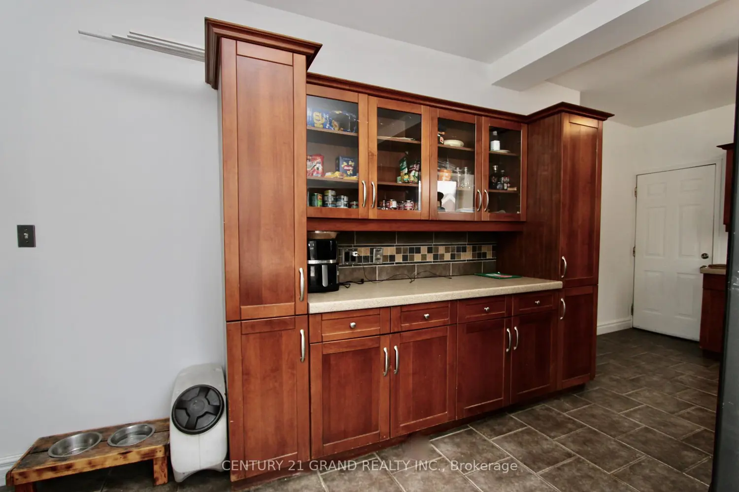 Additional image 4 of 97 Park Avenue
