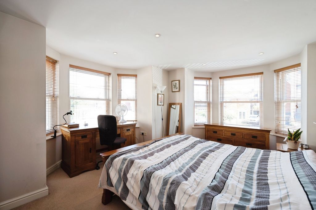 Additional image 3 of 3 bed maisonette for saleAlhambra Road, Southsea, Hampshire PO4