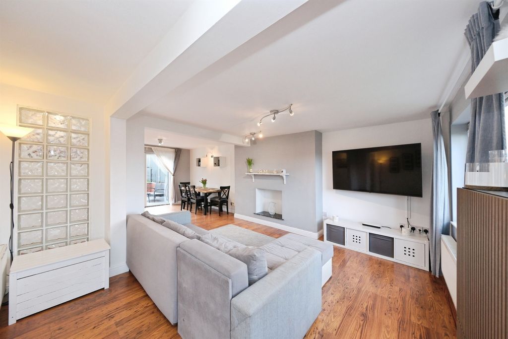 Additional image 5 of 3 bed semi-detached house for saleHallam Fields, Castle Donington, Derby DE74