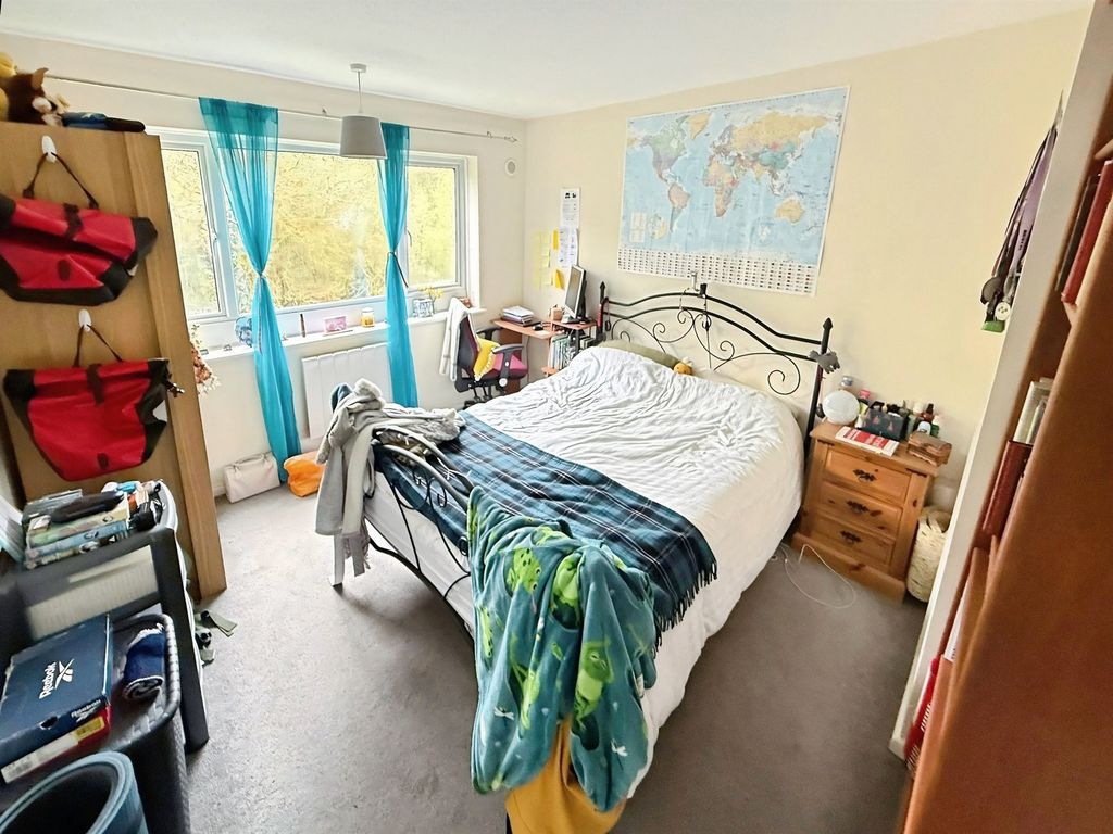 Additional image 7 of 2 bed flat for saleLawrence Grove, Southampton SO19