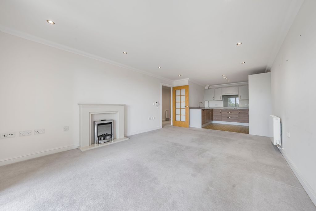 Additional image 6 of 2 bed flat for saleCastle View, Windsor SL4